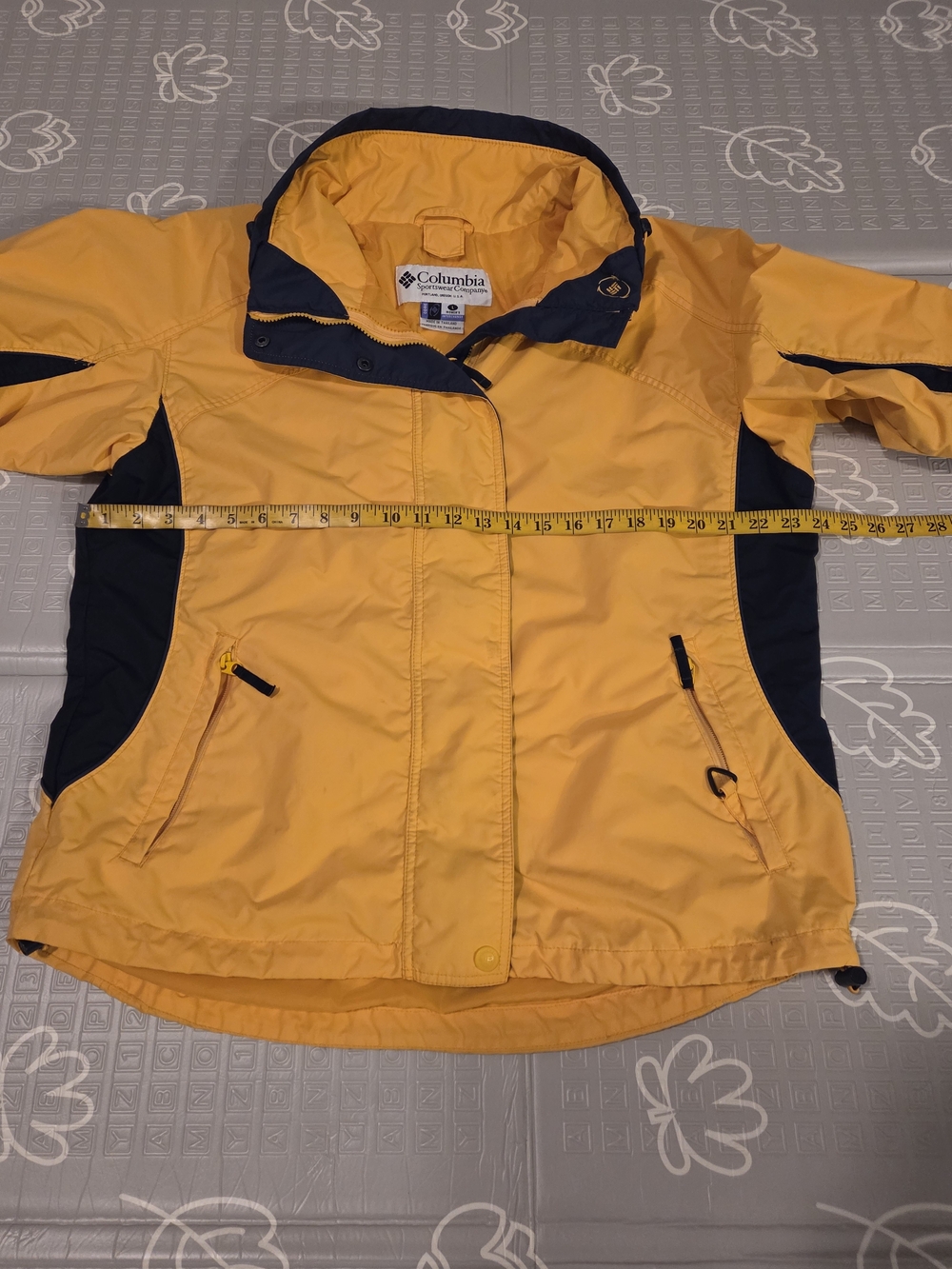 Columbia Womens Core Interchange Yellow and Navy Ski Jacket - Picture 5 of 11